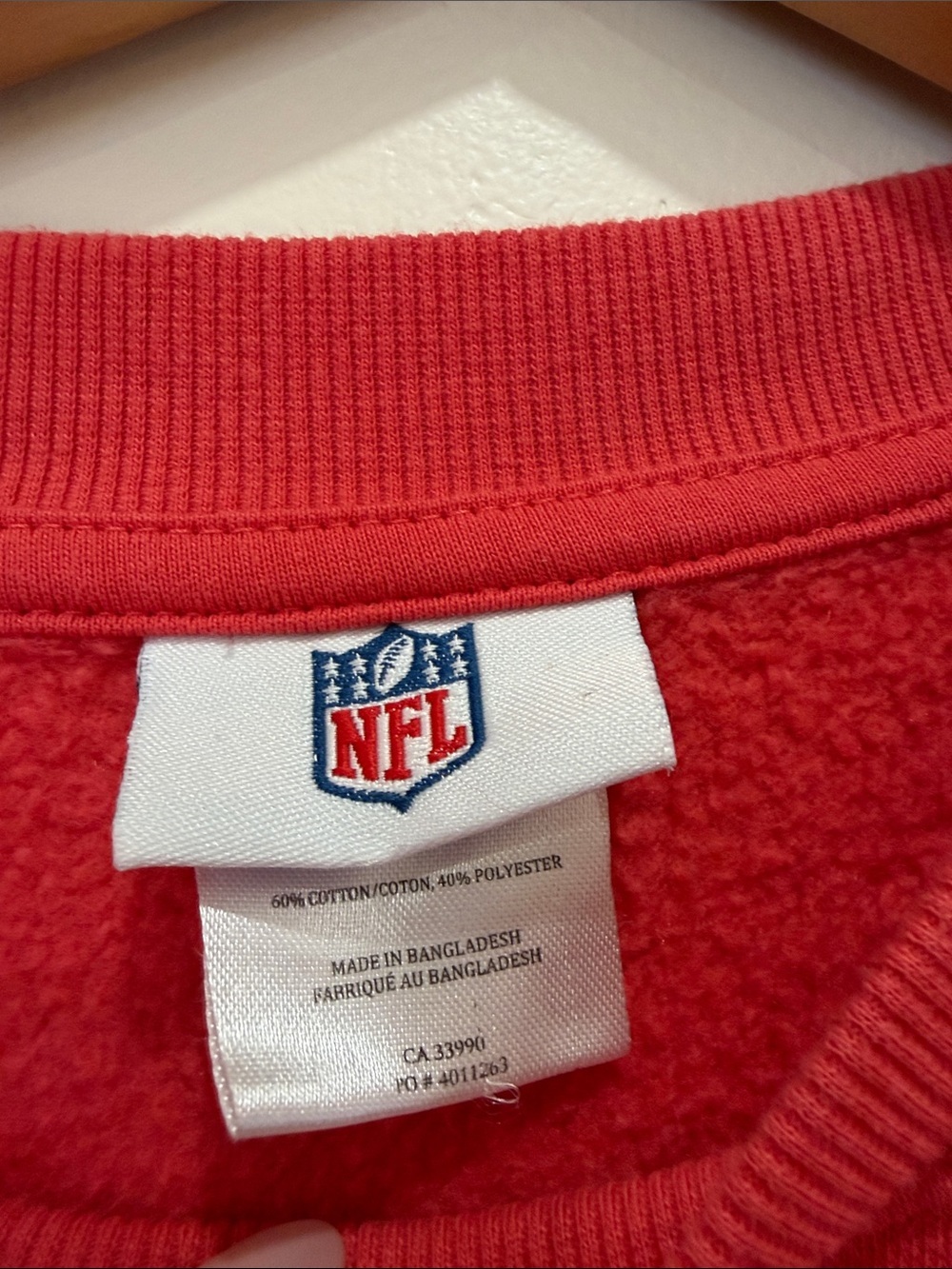 NFL Red Kansas City Chiefs Graphic Crewneck Sweatshirt - Picture 3 of 8